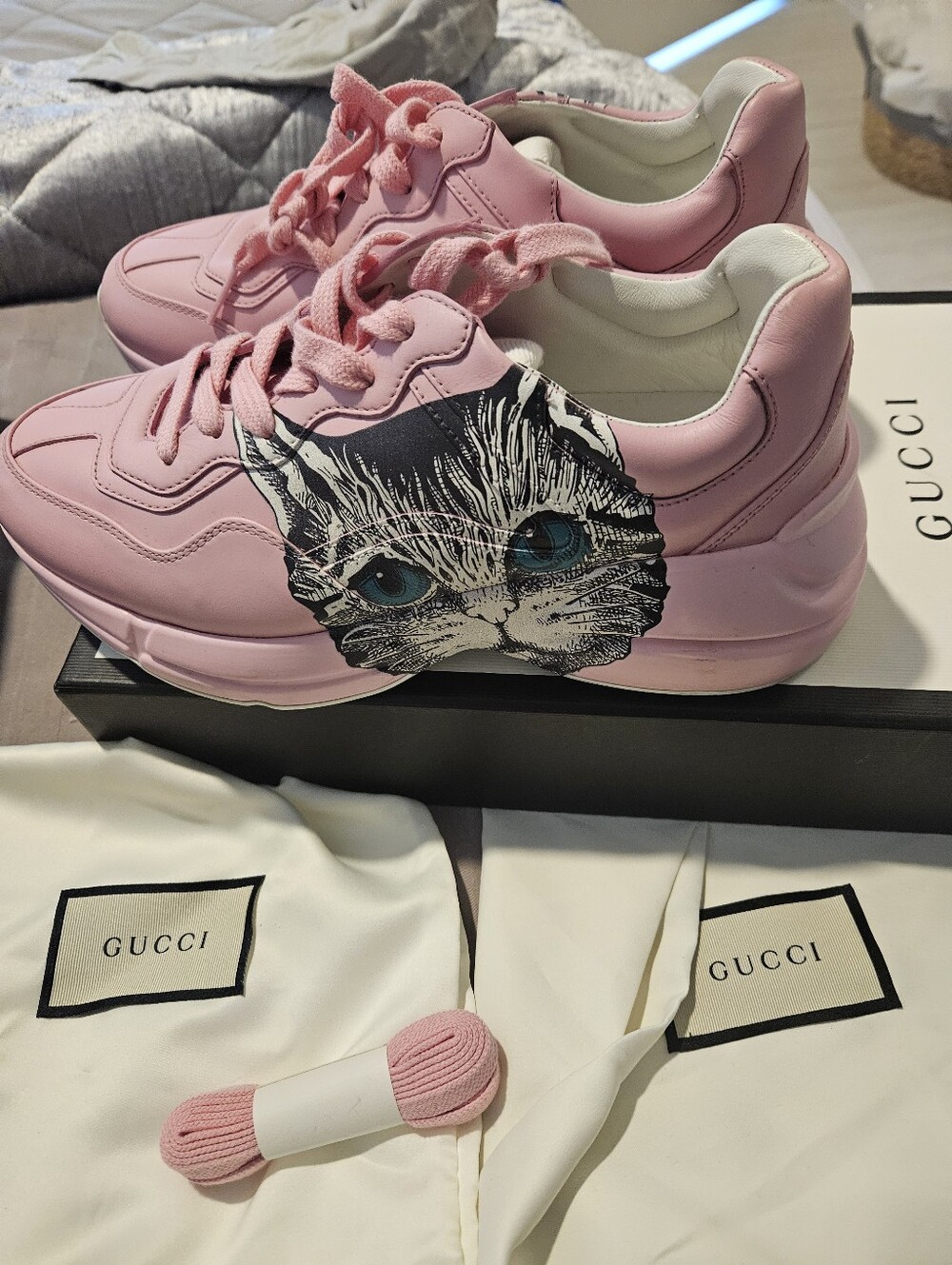Gucci Pink Sneakers with Cat Graphic and Teal Eyes Sz 37 - Picture 2 of 16
